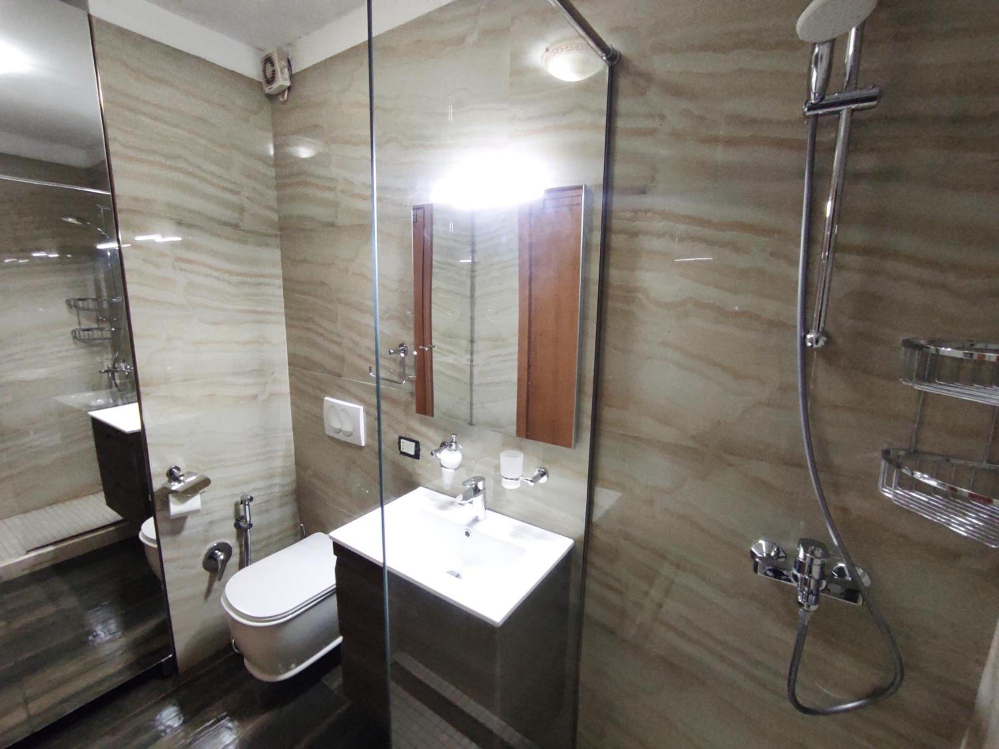 Kledia's Modern * Tirana